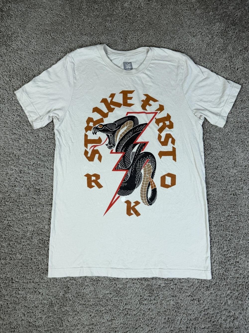 WWE Shirt Mens M White Strike First RKO Snake Lightning Graphic Crew Neck Cotton